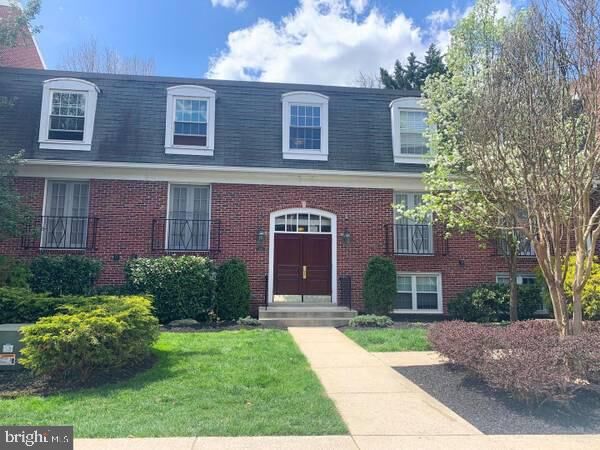 Property Photo: 333 Homeland Southway 3B MD 21212