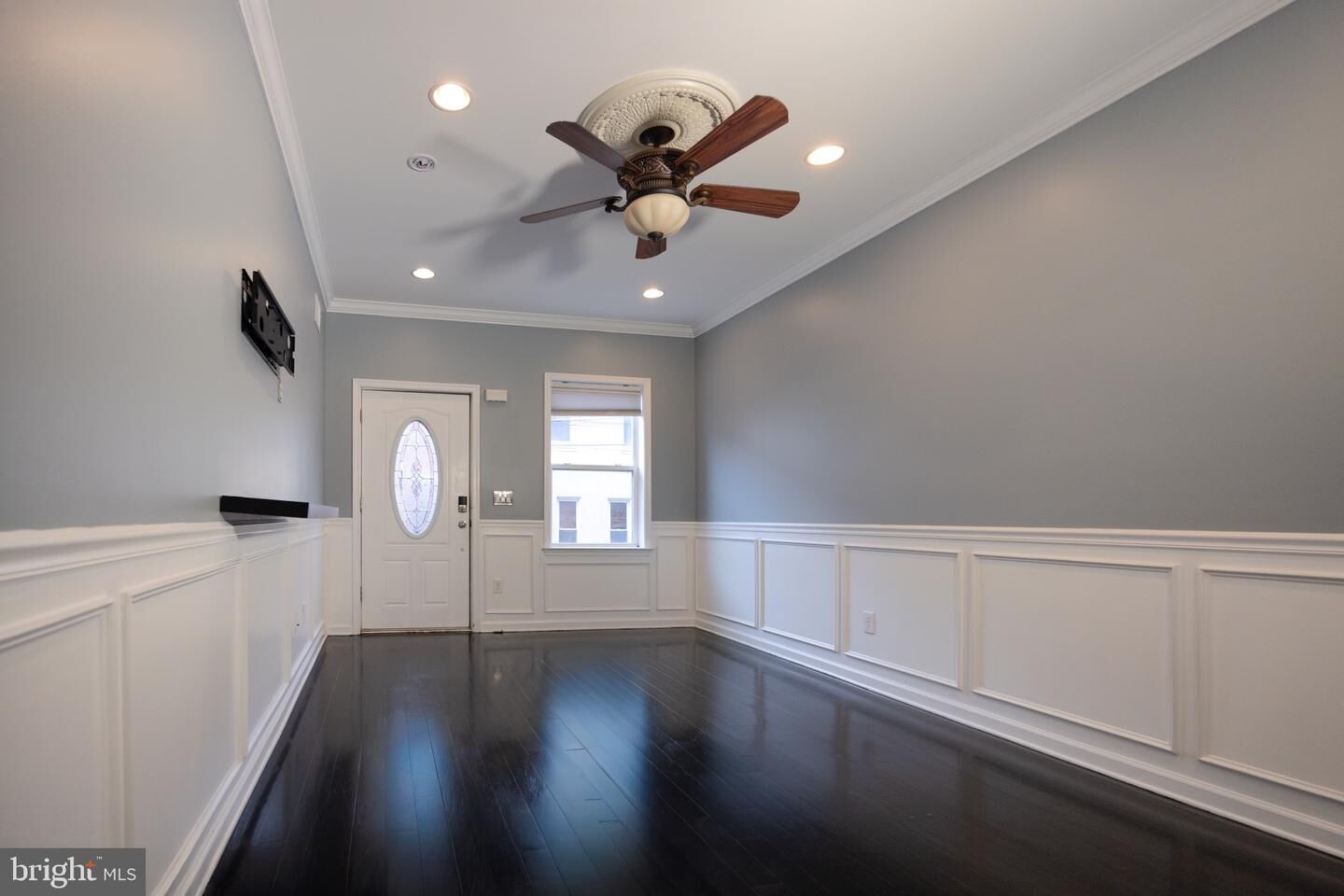 Property Photo:  1126 E Wilt Street  PA 19125