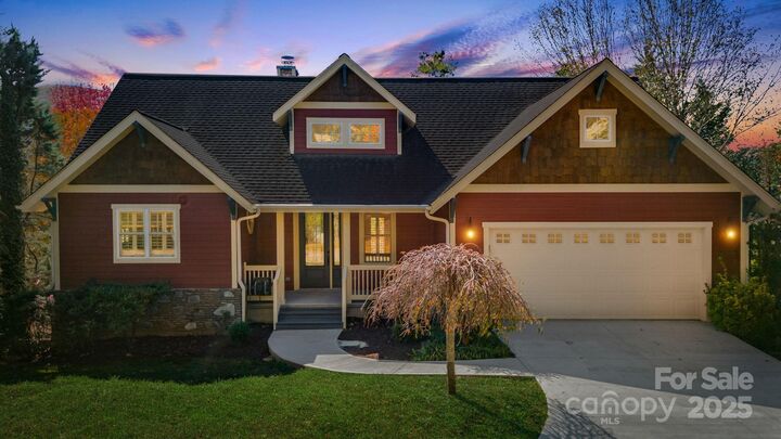 2 Oakhaven Terrace  Asheville NC 28803 photo