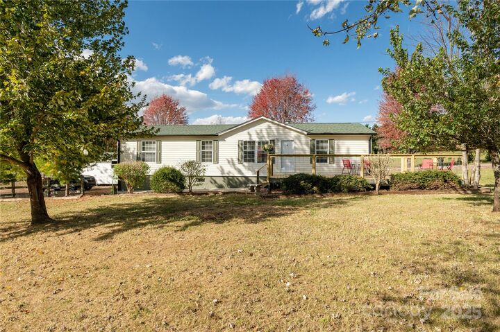 Property Photo:  41 Little Hungry Road  NC 28792 