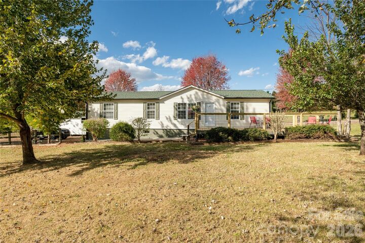 Property Photo: 41 Little Hungry Road NC 28792