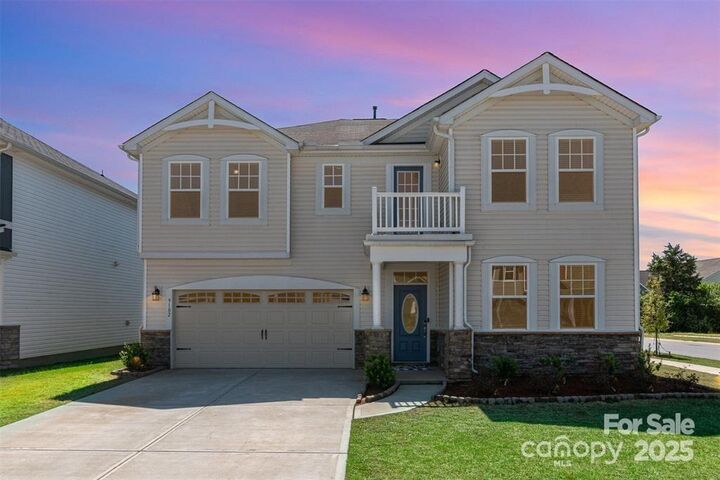 9102 Buckley Court  Charlotte NC 28269 photo