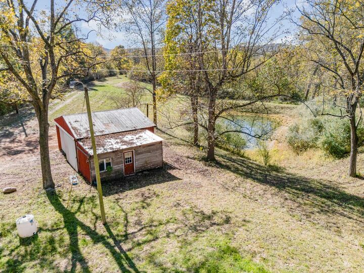 Property Photo: 13047 US 52 IN 47030