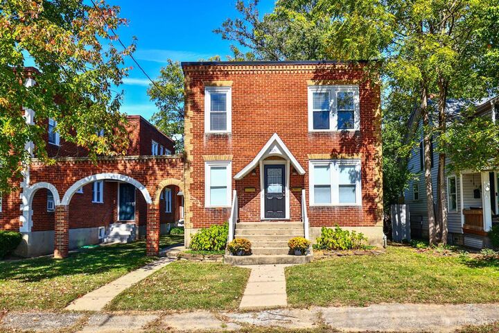 Property Photo: 6628 Murray Avenue OH 45227
