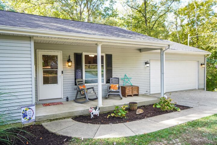 Property Photo: 7569 Woodward Claypool Road OH 45152