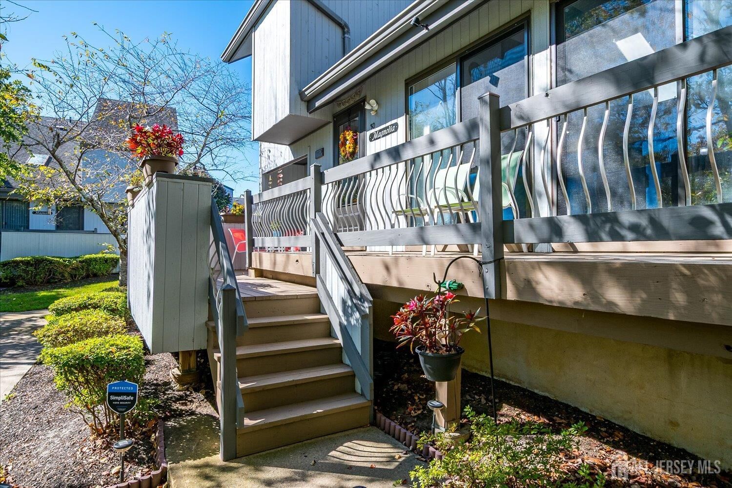 Property Photo:  30 Magnolia Court  NJ 08852 