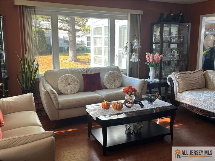 Property Photo:  268 Middlebury Lane 268C  NJ 08831
