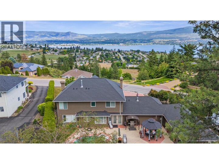 Property Photo: 3016 Lakeview Cove Road BC V1Z 3P7
