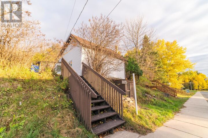 Property Photo: 875 & 869 Fourth Avenue South ON P9N 1Z9