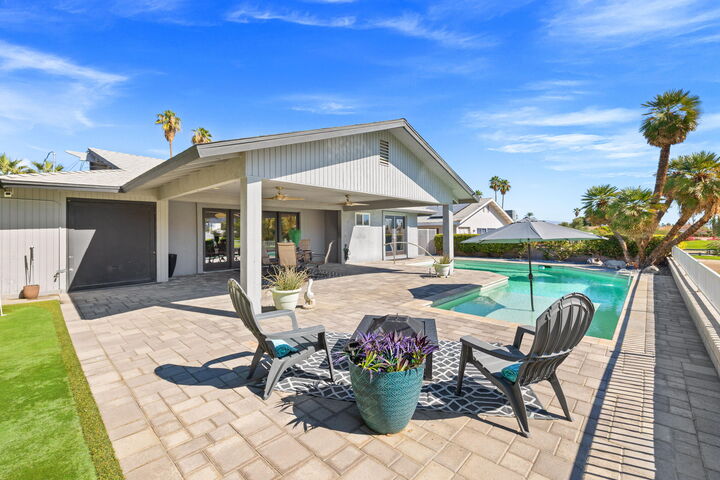 Property Photo:  77245 Indiana Avenue  CA 92211 