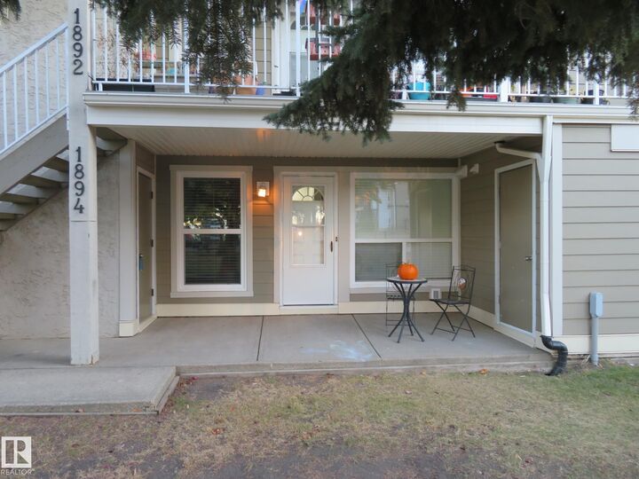1894 111A Street NW  Edmonton AB T6J 4T7 photo