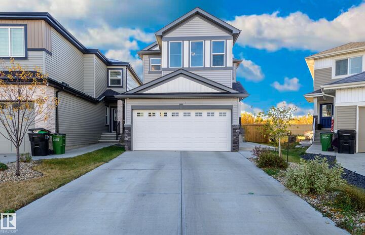 Photo de la propriété: 6547 175 Avenue NW AB T5Y 4B3