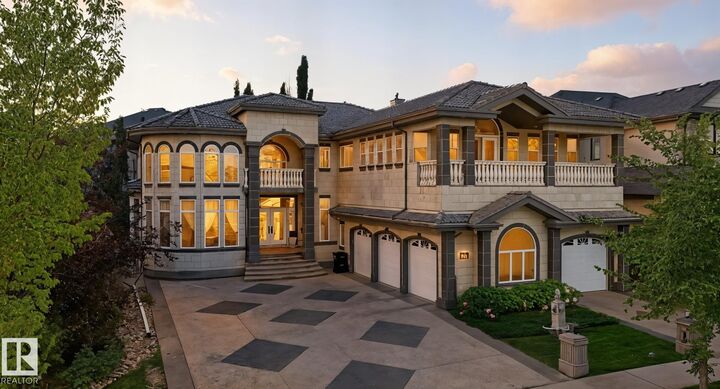 Property Photo:  872 Hollands Landing NW  AB T6R 3T1