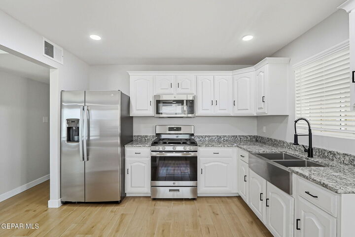 Property Photo:  3408 Hixson Street  TX 79902 