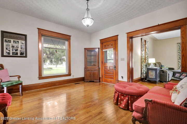 Property Photo: 214 E Main Street MI 48894