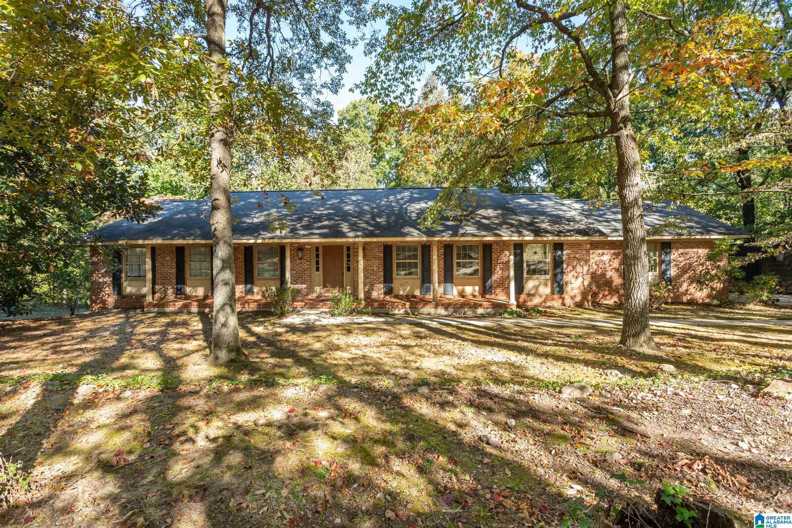 Property Photo: 2307 Ridgeview Road AL 36207