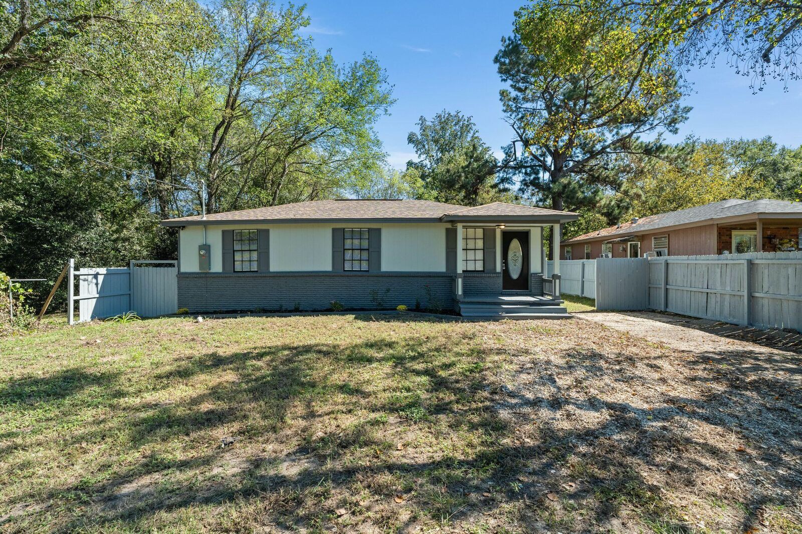 Property Photo:  1101 Scott St.  MS 39401 