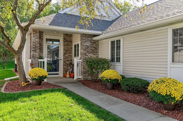 Property Photo:  6200 Ep True Parkway 232  IA 50266