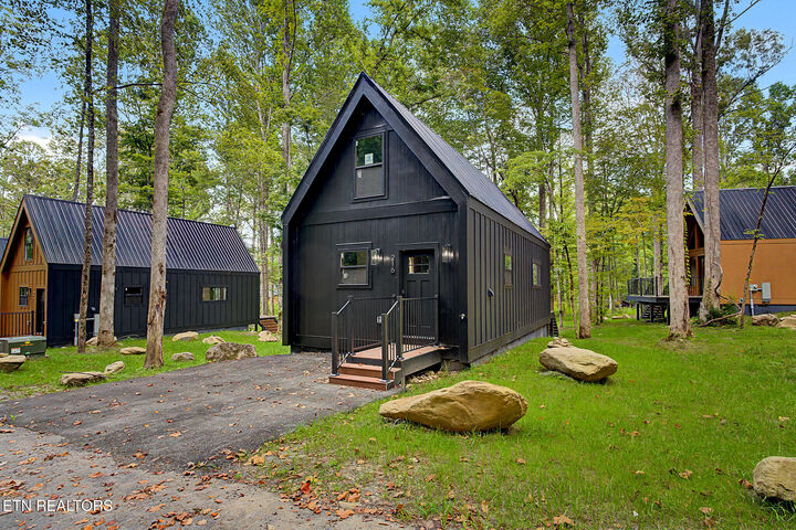 Property Photo:  216 Braydens Way  TN 37738 
