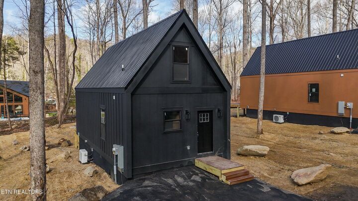 Property Photo:  216 Braydens Way  TN 37738 