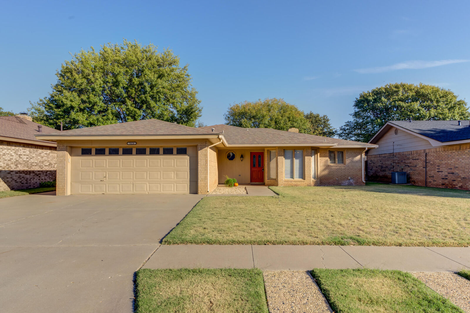 Property Photo: 5614 87th Place TX 79424