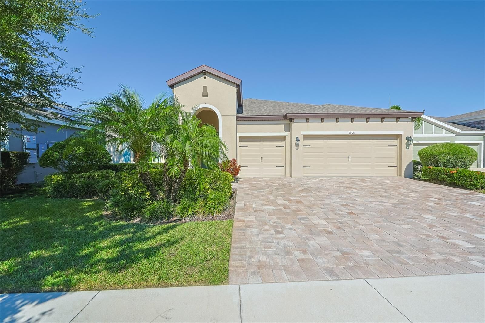 Property Photo: 6506 Maiden Sea Drive FL 33572