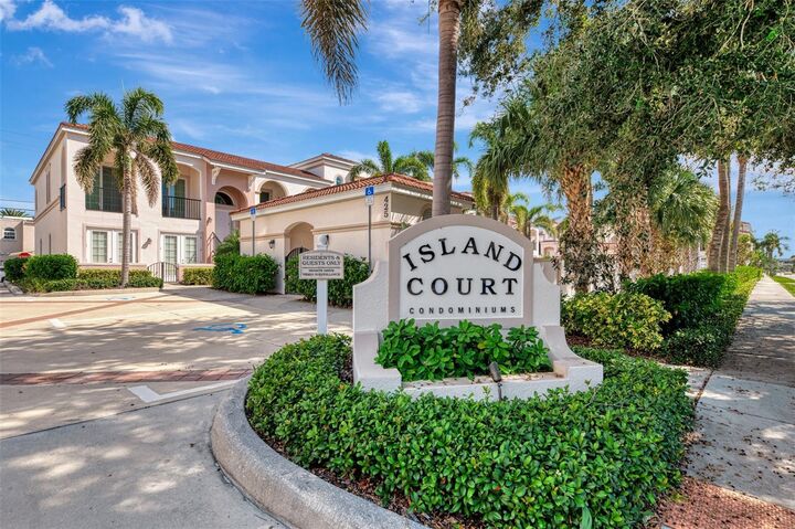 Property Photo: 431 Nokomis Avenue S 314 FL 34285