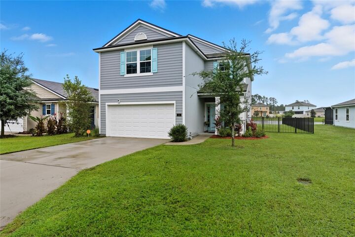 Property Photo: 114 Logrono Court FL 32084