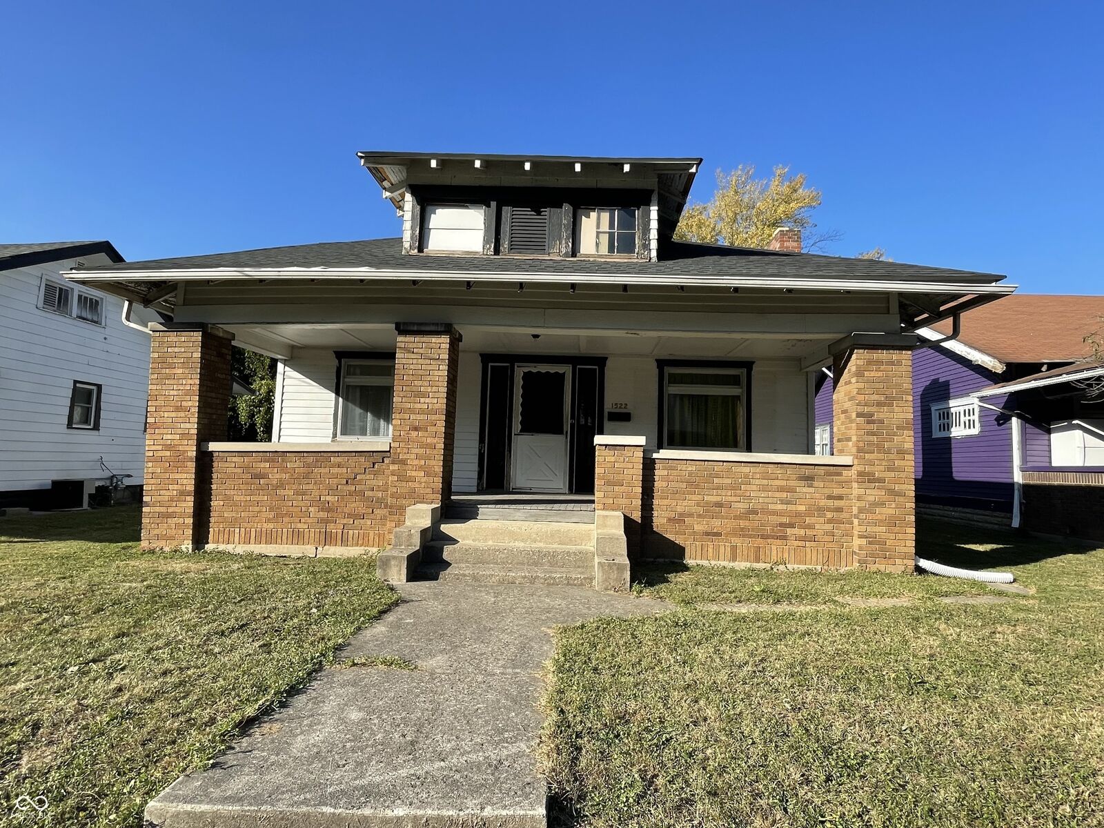 Property Photo: 1522 Nichol Avenue IN 46016