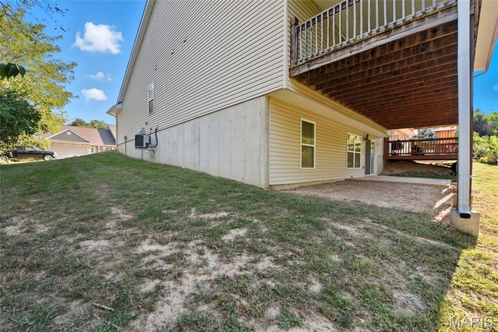 Property Photo:  2715 Royal Oak Drive  MO 63049 