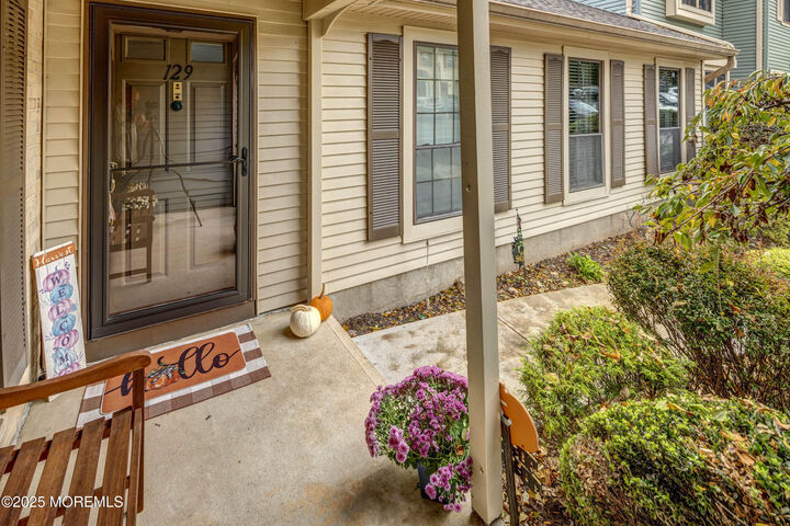 Property Photo: 129 Dumbarton Hill Court NJ 07747