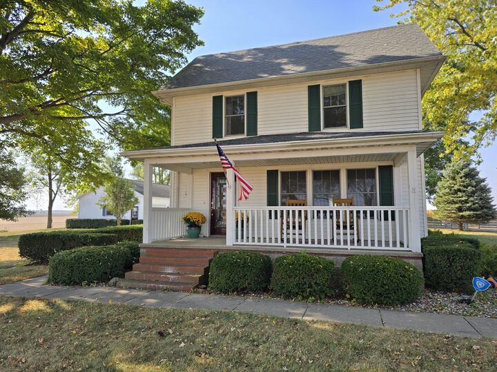 2611 County Road 800  Dewey IL 61840 photo