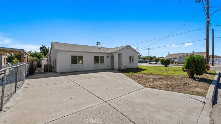 Property Photo: 17903 Dorsey Way CA 92335