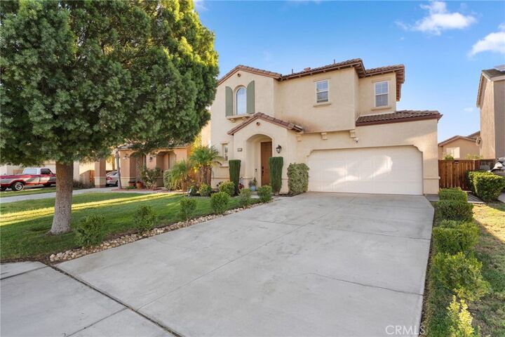 Property Photo:  3738 Almansa  CA 92571 