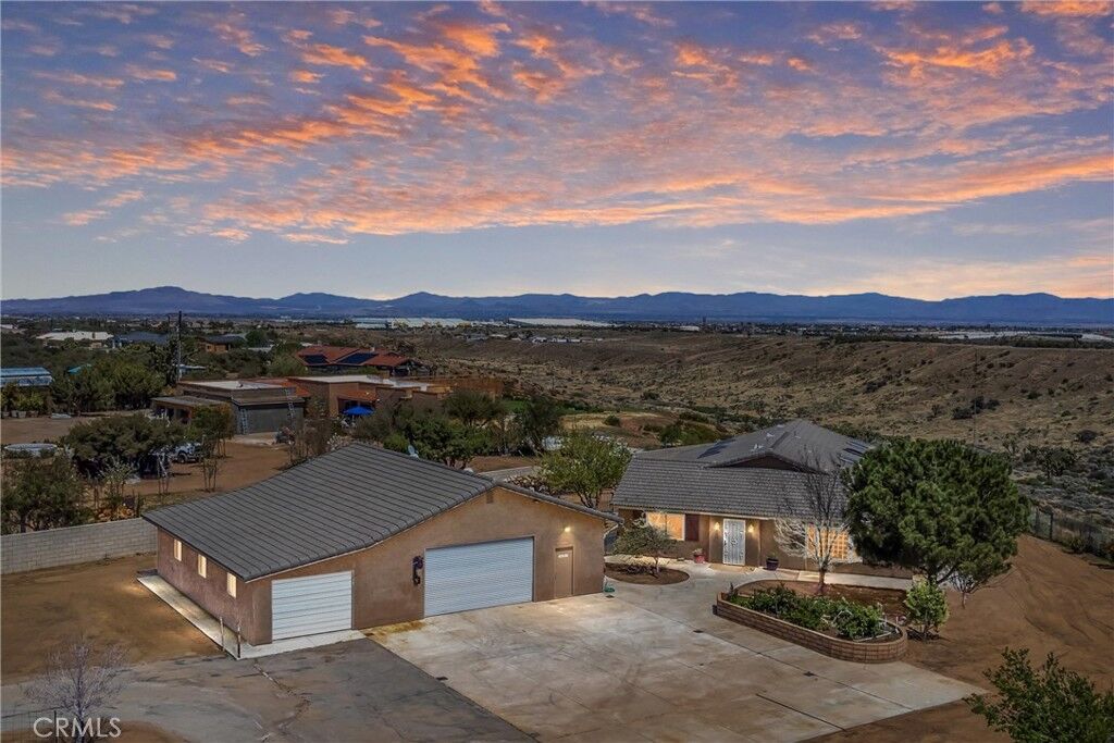 Property Photo:  7045 Oak Hill Road  CA 92344 