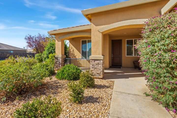 Property Photo: 5714 Turnberry Drive CA 95901