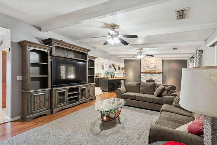 Property Photo: 3881 Rustic Road CA 95682