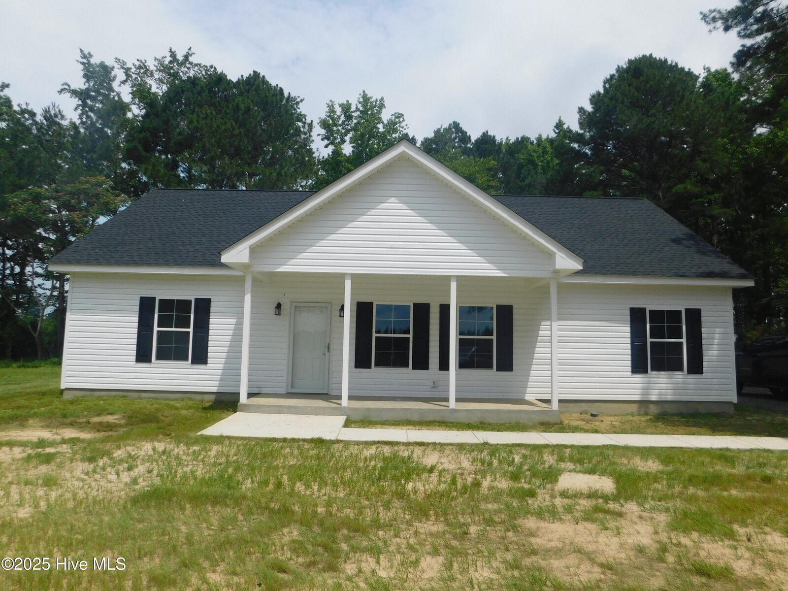 Property Photo: 862 Middle Swamp Road NC 27926