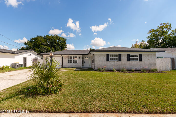 Property Photo:  3233 Crosby Lane  FL 32216