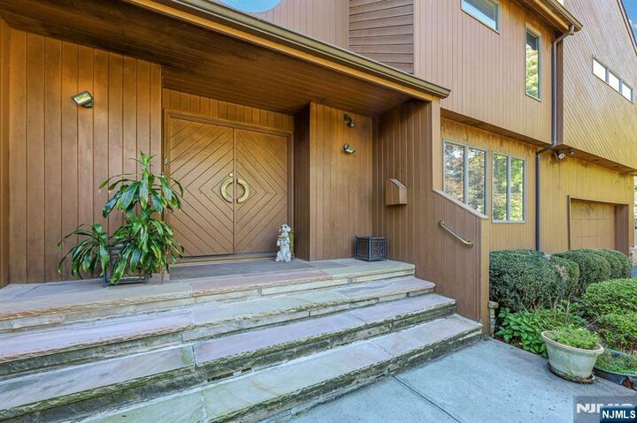 Property Photo:  244 Fairview Avenue  NJ 07632 