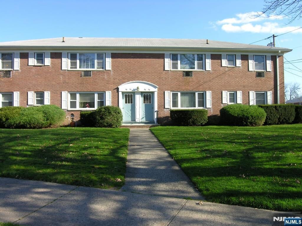 Property Photo: 40 Manchester Court NJ 07470