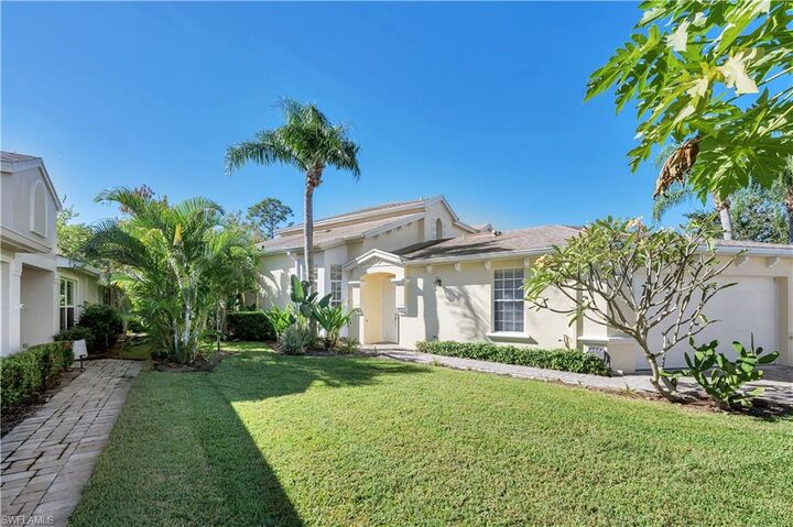Property Photo: 15063 Sterling Oaks Dr FL 34110