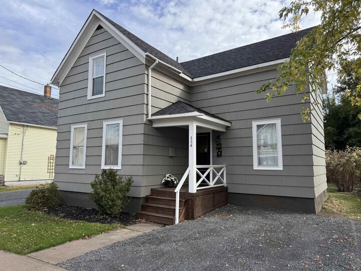 364 Washington Street  New Glasgow NS B2H 3M1 photo