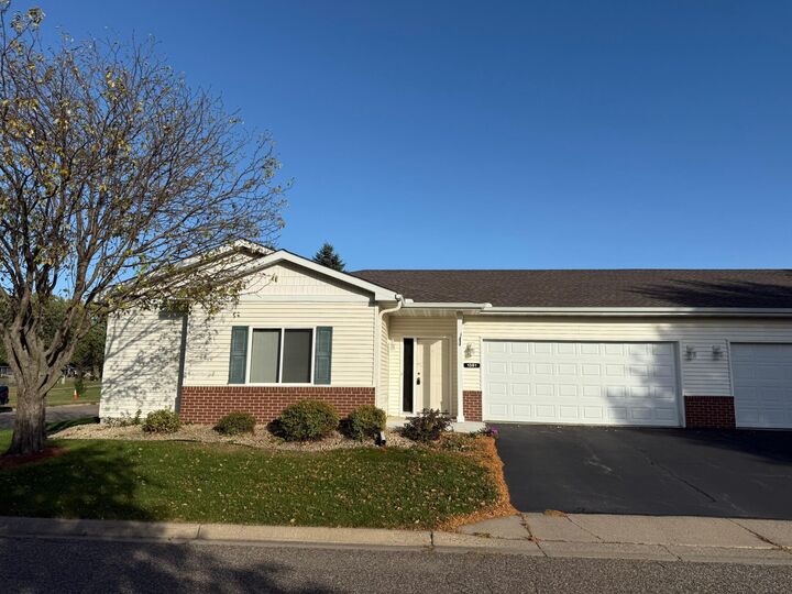 1301 Presidential Drive  Northfield MN 55057 photo