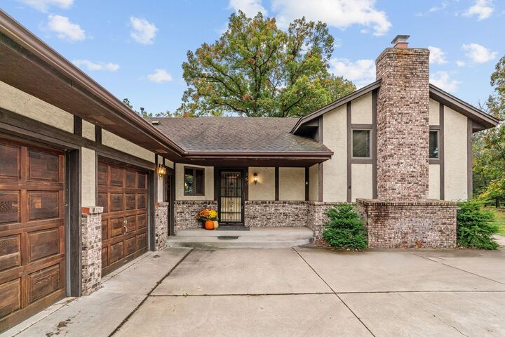 Property Photo: 350 County Road C W MN 55113