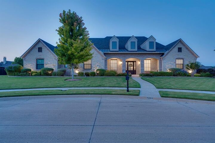 2209 Lyons  Midlothian TX 76065 photo