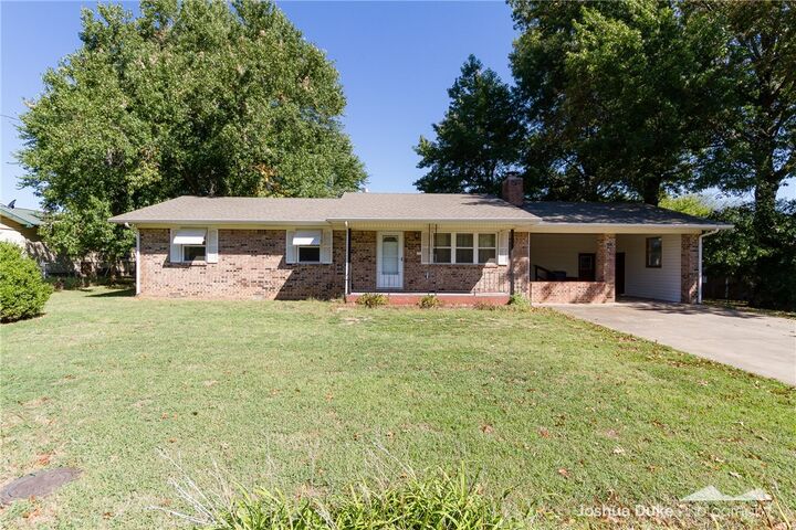 446 W Pickens Road  Pea Ridge AR 72751 photo