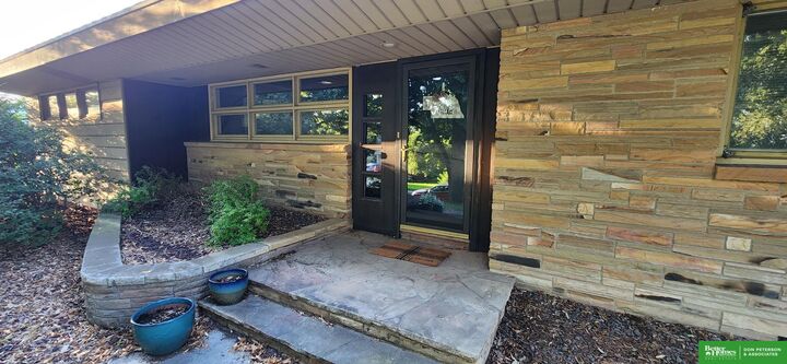 Property Photo:  1008 Avenue G  NE 68791 