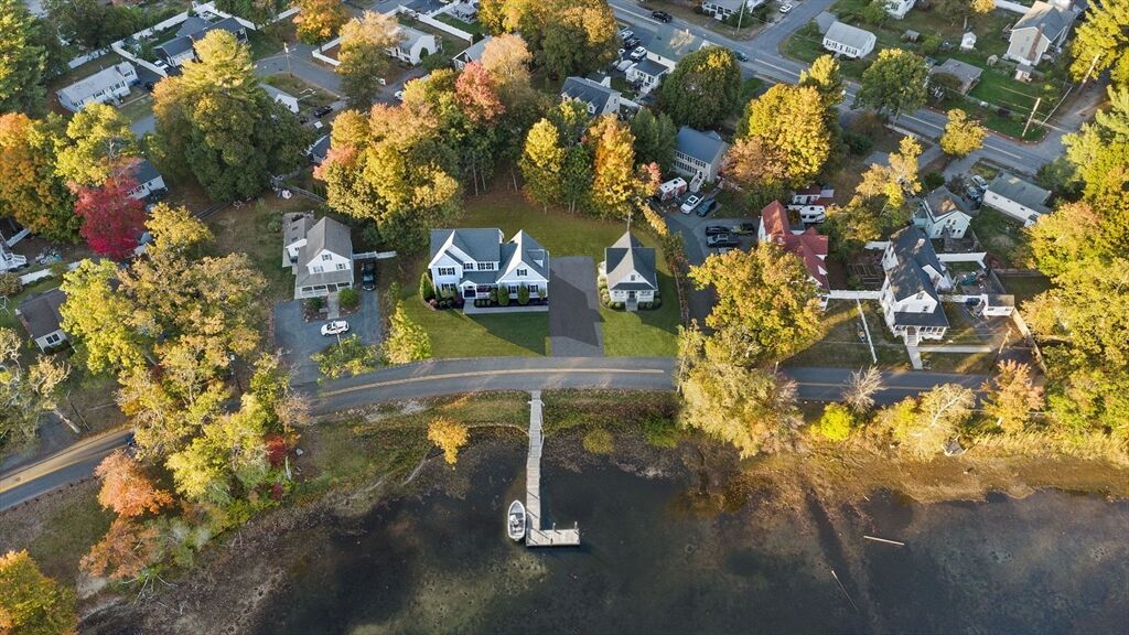 Property Photo: 17 Lake St MA 01887