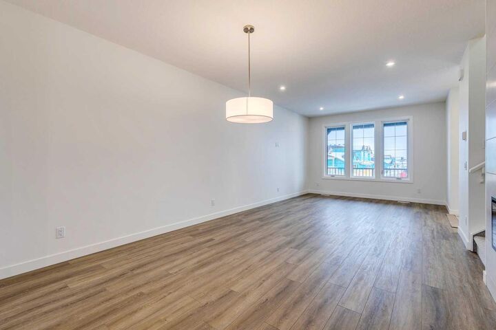 Property Photo: 5005 Harmony Circle AB T3Z 0K5